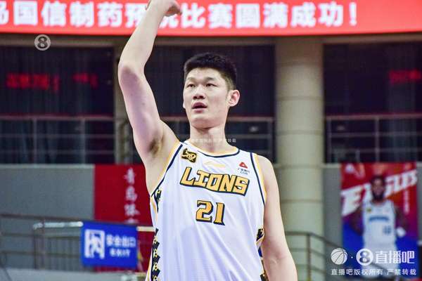 胡金秋轻伤不下火线 队长担当力撑广厦残阵